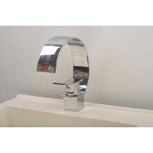 New C Shape Single Handle Waterfall Basin Faucet (Q3025A)